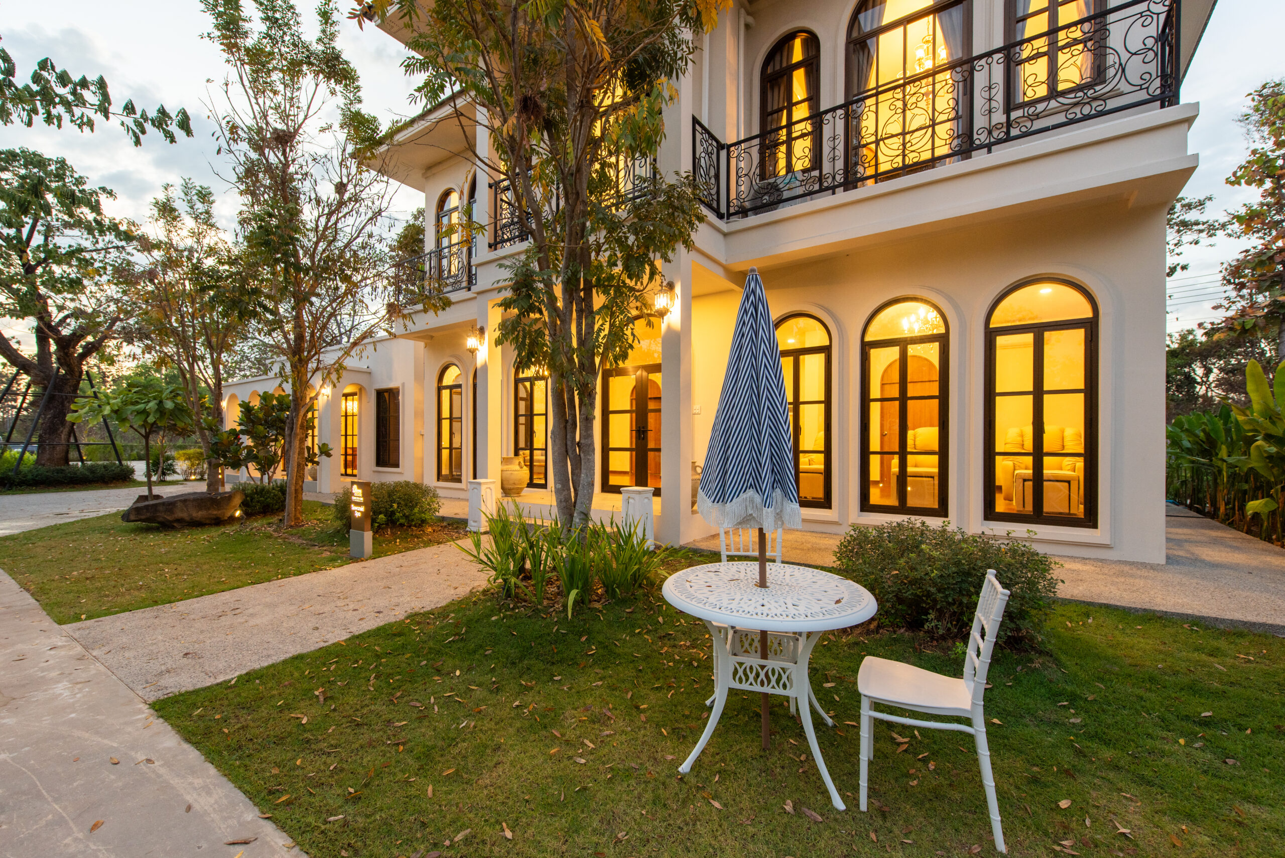 Exterior_018